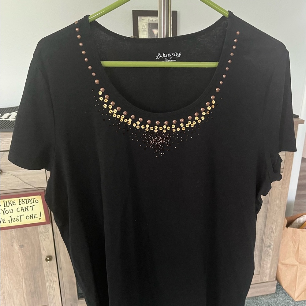 St. John's Bay Black Embellished Women's T Top